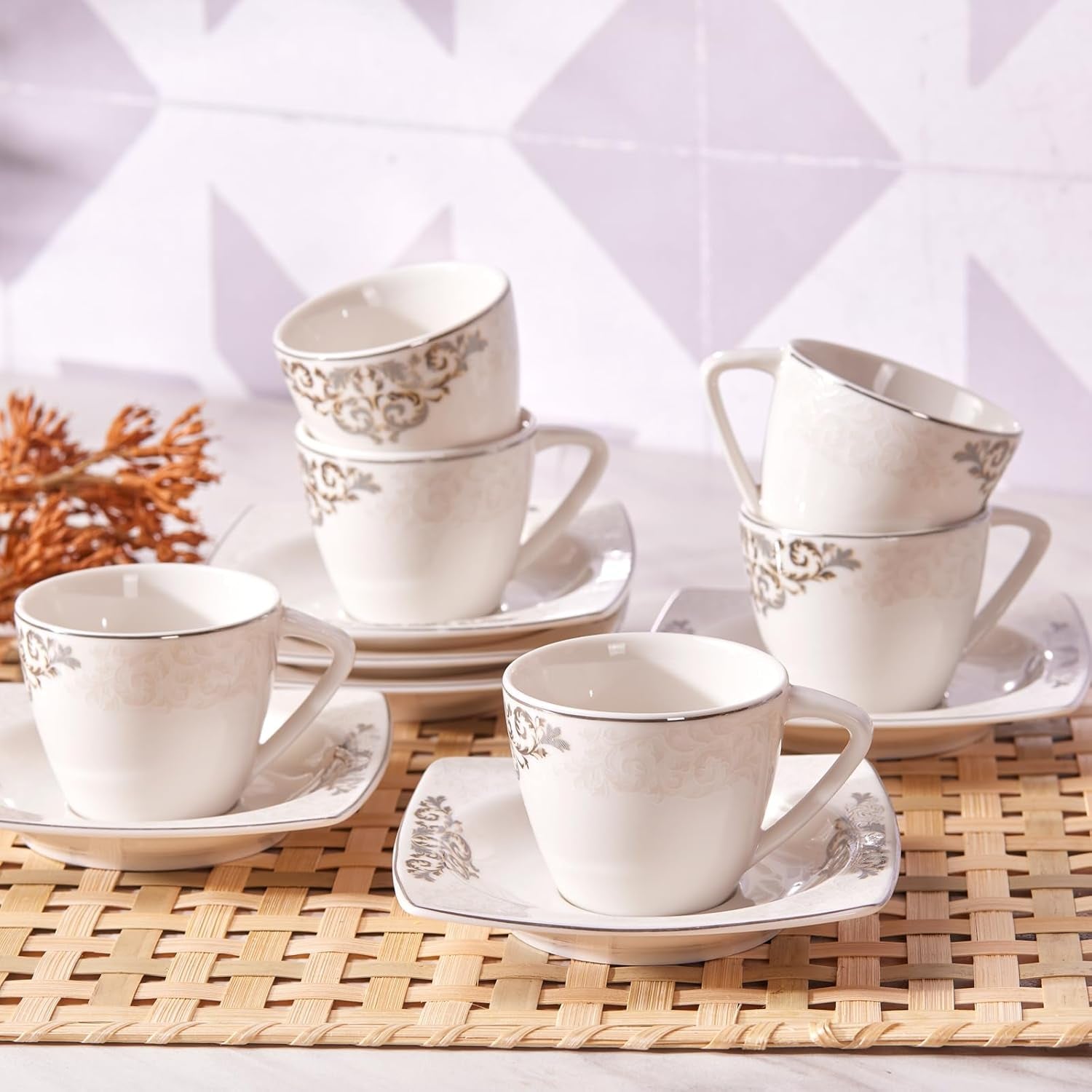 KARACA Nazende porseleinen espressokopjesset - 80 ml Turkse koffiekopjes met schotels, 12-delig modern koffieservies met 6 koffiekopjes en 6 schotels, mokkakopjes - wit