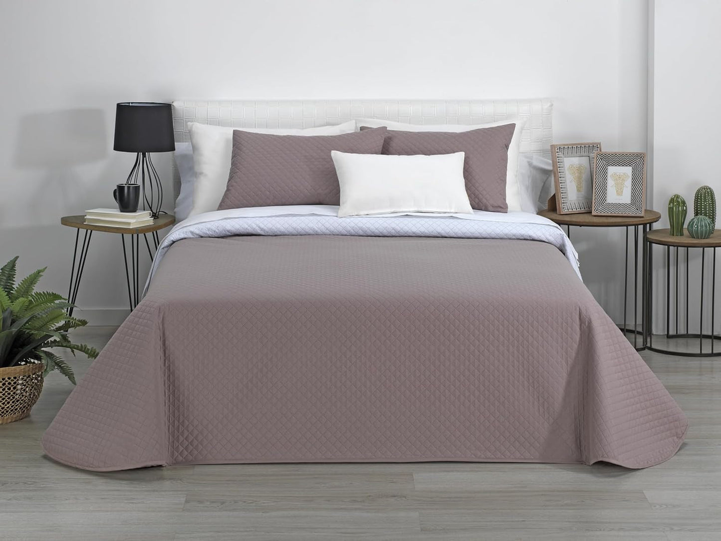 AVA | Boutique omkeerbare quilt | Voor alle seizoenen | Kleur - Wit/Taupe | Voor bed van 120/135 cm. bed. (230 X 270 Cm. Ancho X Alto) | Gewatteerde quilt Quilts en quilts Naty Shop