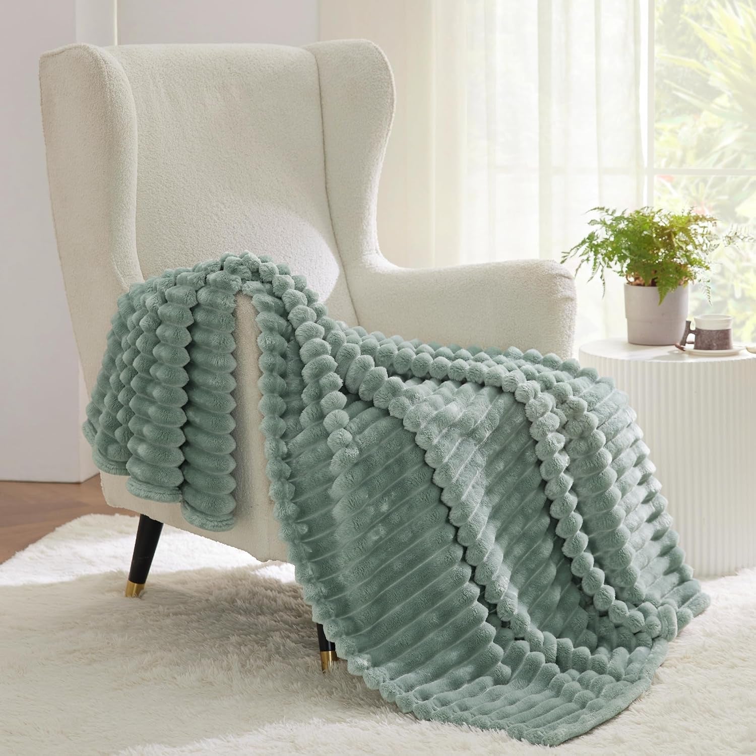 BEDSURE Saliegroene fleecedeken voor bank - Superzachte, gezellige dekens voor dames, schattige kleine deken voor meisjes, 127 x 152 cm bedden en dekens Beuche den BEDSURE-Store