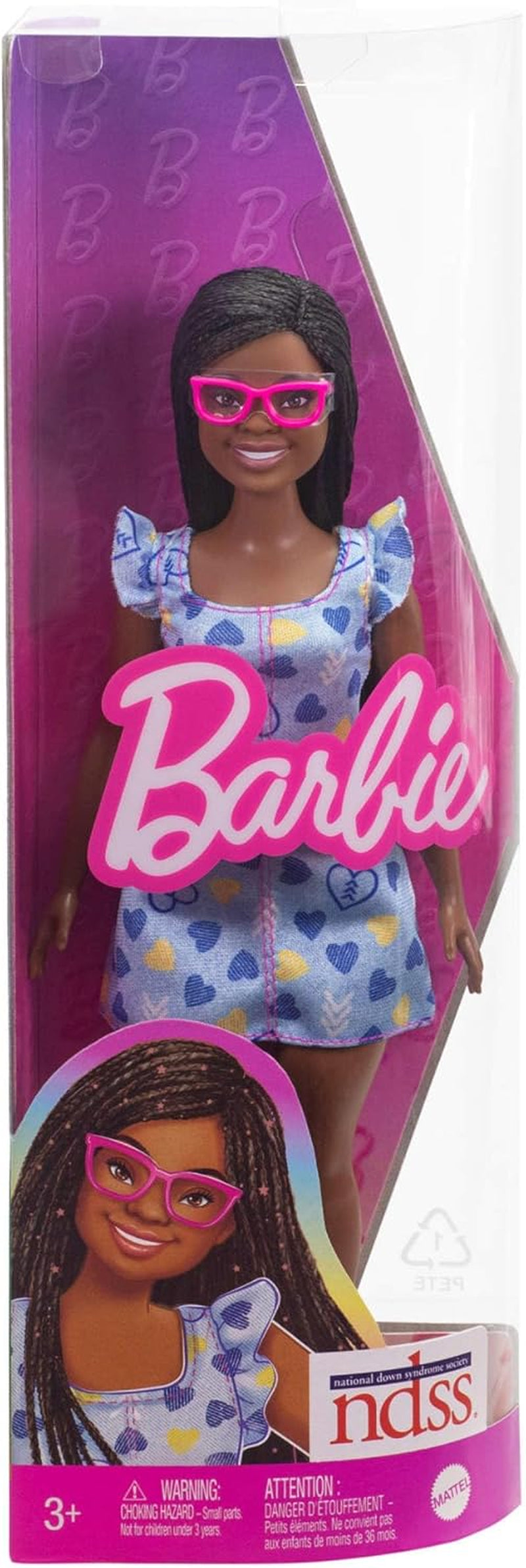 Barbie Fashionistas pop nr. 229 met Downsyndroom in hartjurk, ontwikkeld in samenwerking met de National Down Syndrome Society, HYK14 Naty Shop Dolls