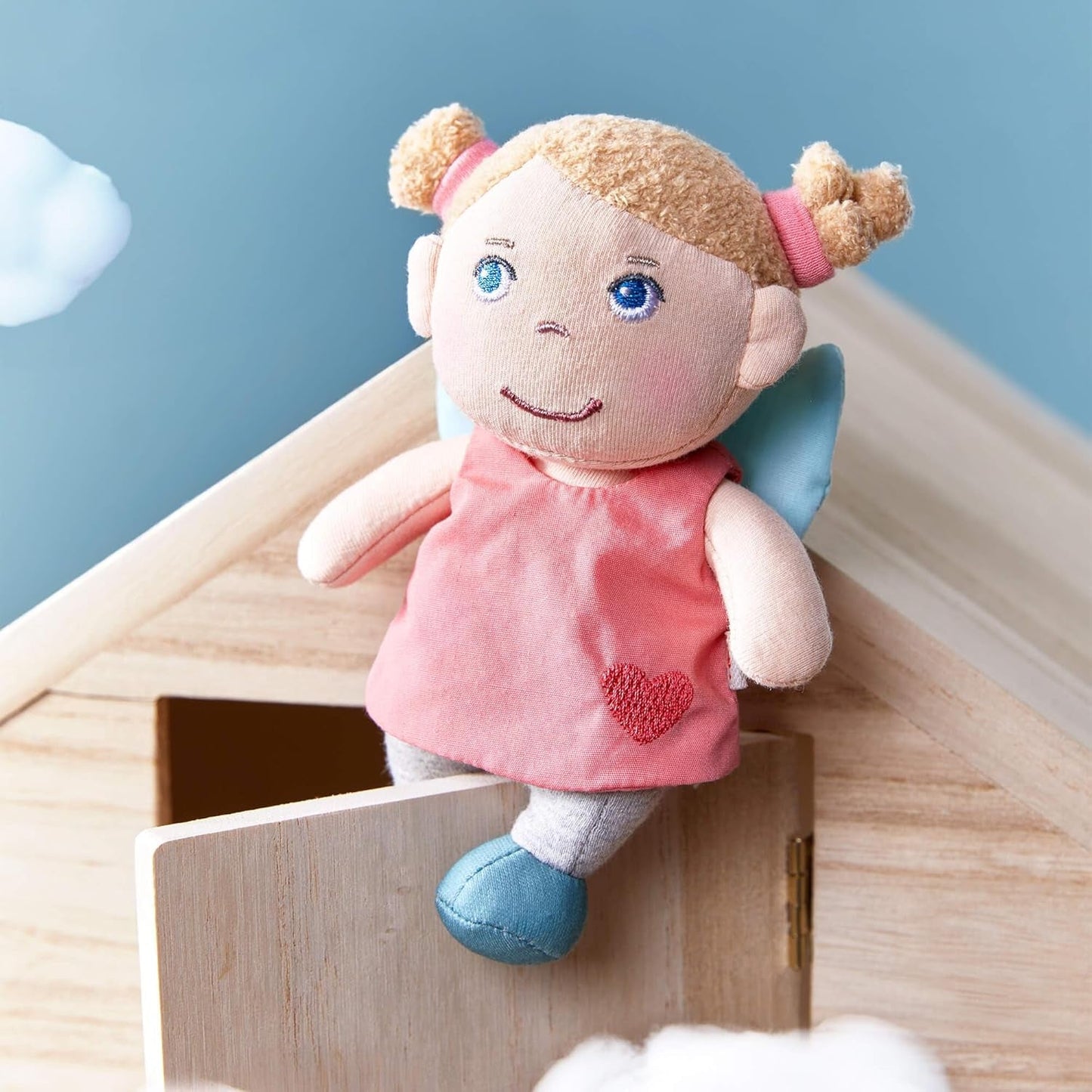 HABA Beschermengel Lore - Pluizige textielpop (15 cm), perfect welkomstcadeau voor baby's en peuters - Wasbaar op 30 °C - 2011870001