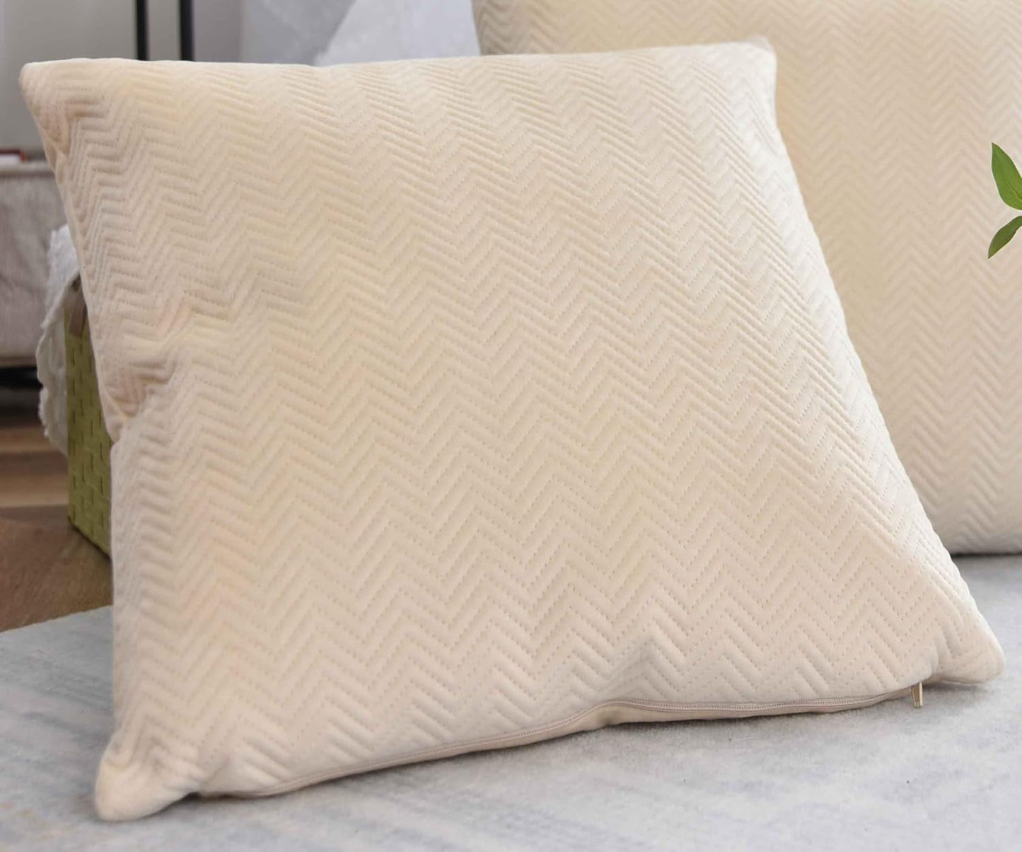 Gordijnboxkussen Decoratief kussen Lxb 45X45 Cm Groene jacquard "Greta" met visgraatmotief Gemakkelijk te onderhouden Ritssluiting 320G Zachte vulling - Diverse kleuren, 2023510 Reiskussens Naty Shop Crème