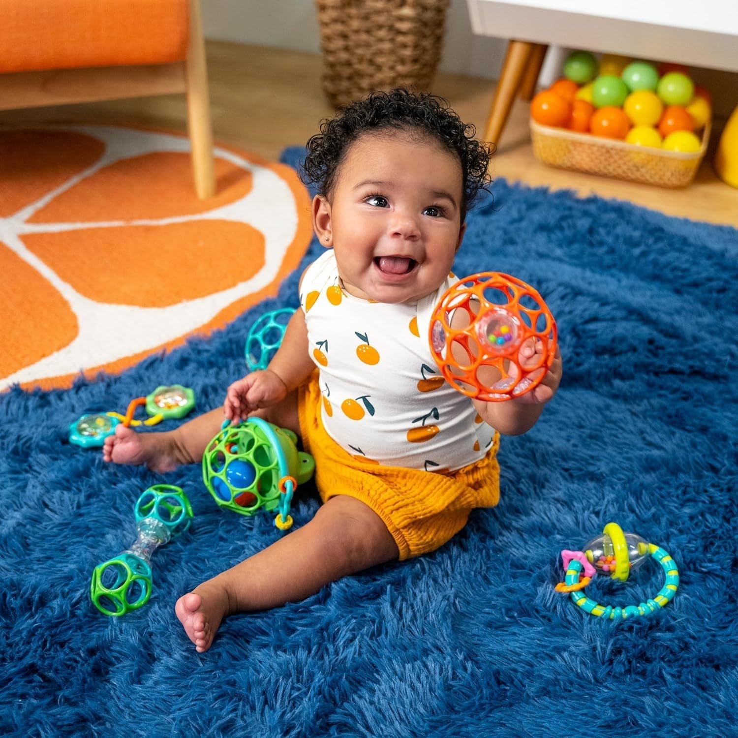 Bright Starts Little Shakers 6-delige cadeauset - Babyrammelaars en bijtringen BPA-vrij Gemakkelijk te vangen Unisex Newborn+