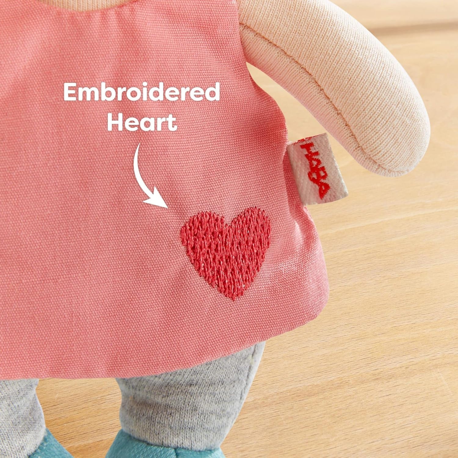 HABA Beschermengel Lore - Pluizige textielpop (15 cm), perfect welkomstcadeau voor baby's en peuters - Wasbaar op 30 °C - 2011870001