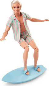Barbie de film - Doll Movies Fans, Ken Doll, verzamelpop met surfplank en sneakers, beweegbaar lichaam, platinablond haar, geschikt als cadeau voor kinderen van 3 jaar oud, HPJ97 Naty Shop-poppen