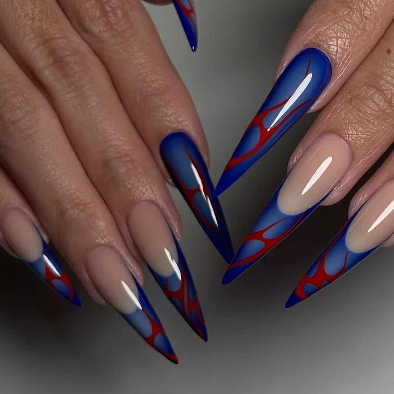 Mouyuglow Lange nagels Stiletto Melkwit Gradiënt Roze Glitter Cool Nepnagels met lijm Roze Ombre Glitter Kunstnagels