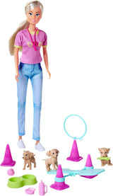 Simba Steffi Love Dog Trainer, speelgoedpop als hondentrainer met training, 3 honden en accessoires, 29 cm, vanaf 3 jaar