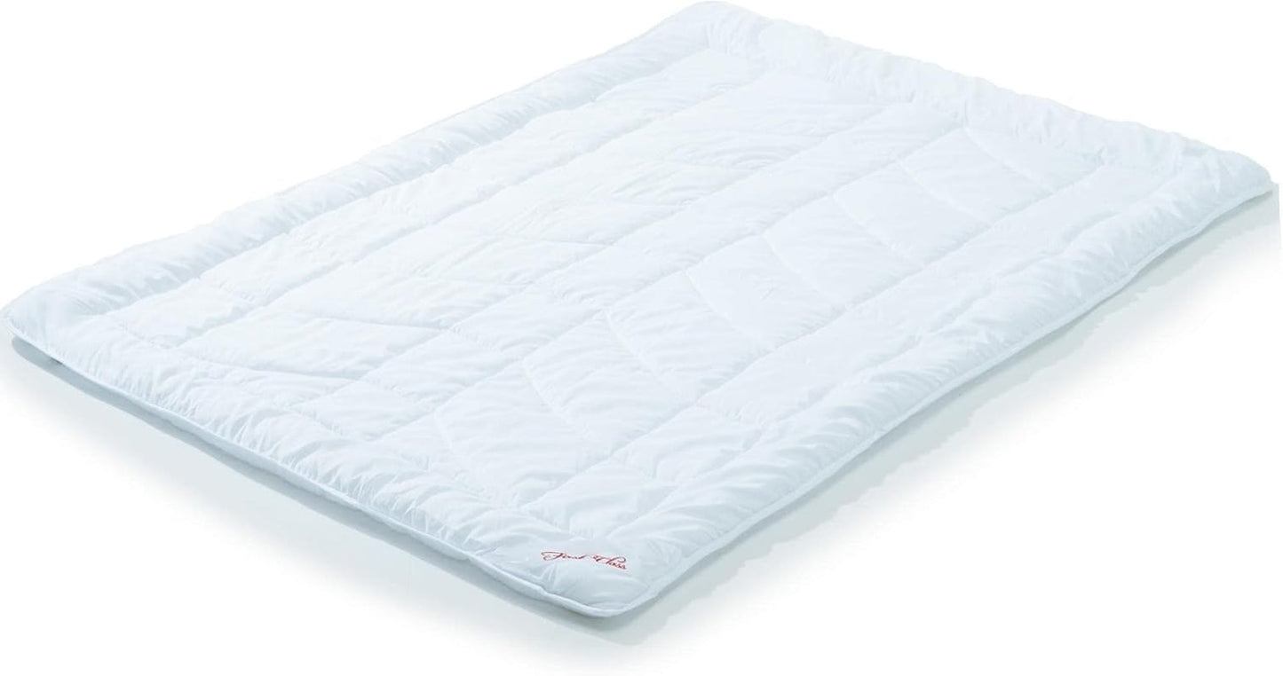 Celinatex First Class zomer lichtgewicht dekbed 155 x 200 cm dekbed Ultralicht zomer ademend dekbed Dekbedden en dekbedden Naty Shop 155 x 200 cm Lichtgewicht zomermicrovezel