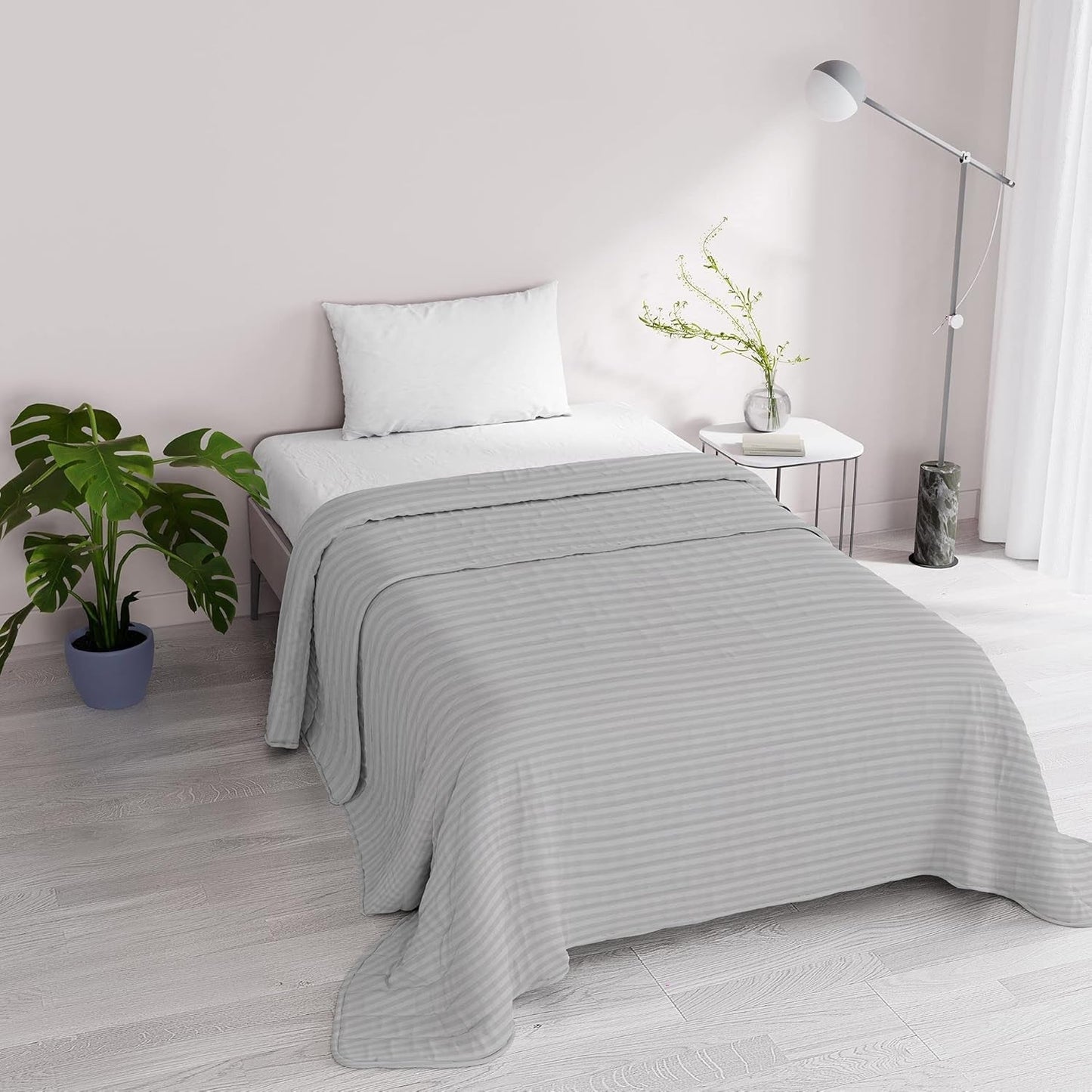 Zomerdekbed Satin Stripes, polyester, crème, 260X250 Cm Quilts en quilts Naty Shop Lichtgrijs 170X250 Cm