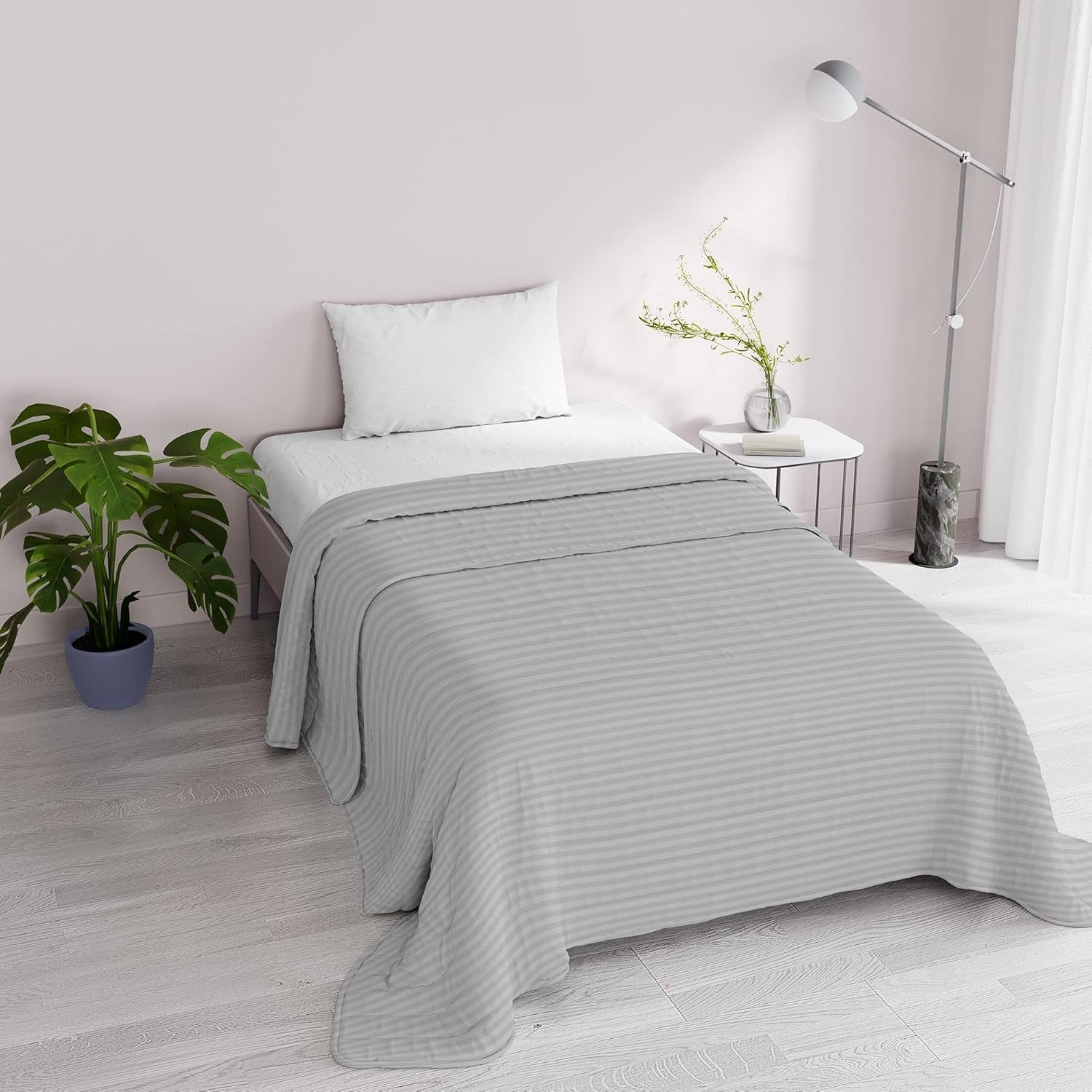 Zomerdekbed Satin Stripes, polyester, crème, 260X250 Cm Quilts en quilts Naty Shop Lichtgrijs 170X250 Cm