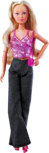 Simba Steffi Love Jeans & Glitter Bijpassend op 2 manieren EEN Item inbegrepen Glittertop met jeans en modeaccessoires voor poppen van 29 cm Pop niet inbegrepen Leeftijden 3+