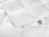 Irisette Nora donzen dekbed Lichtgewicht zomerdekbed met 100% katoenen hoes, 100% klasse I donsvulling, 135 X 200 cm, Oeko-Tex gecertificeerd, geproduceerd volgens de Duitse kwaliteitsnorm Naty Shop Extra Warme dekbedden en dekbedden 200 X 200 Cm