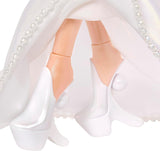 Bratz Holidayz Frosty Nightz - Chloe Doll (Collector's Edition) met echte outfits en accessoires