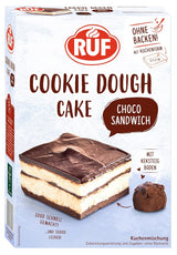 RUF Cookie Dough Cake Ohne Backen, Tortenboden Aus Keksteig Mit Frischkäse-Creme en Schokoladenstückchen, Inkl. Kuchenform, 1X325G Mengsel voor bakken en koken Naty Shop 320 G (1Er Pack) Cookie Dough Sandwich