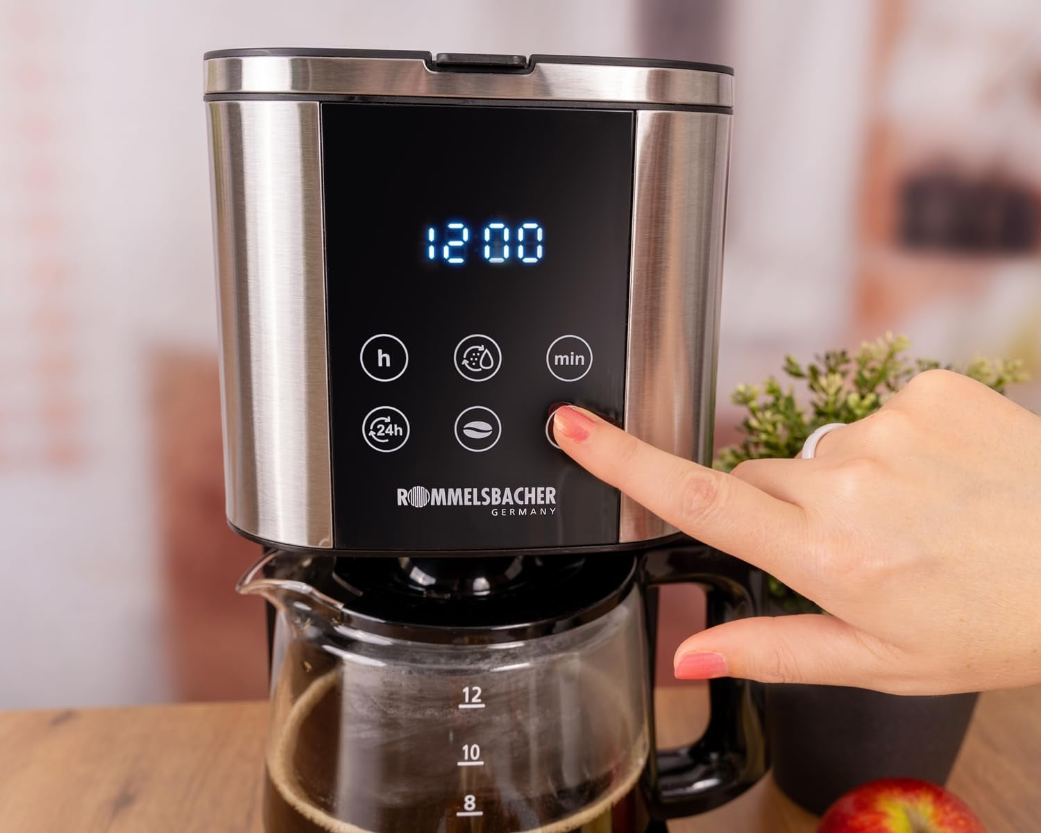 Rommelsbacher FKM 1000 filter-espressomachine - 1,5 liter watertank voor 12 koppen koffie, glazen karaf, uitgestelde start, warmhoudfunctie, aromafunctie, afneembare filterhouder 1x4