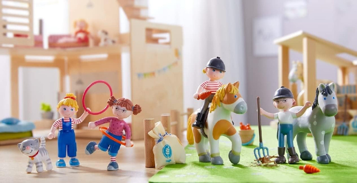 HABA 303672 - Kleine vriendjes - Conni | Schattige minipop vanaf 3 jaar | Duurzame plastic opvouwbare pop voor langdurig speelplezier | Cadeau voor alle fans van Conni Papusi Naty Shop