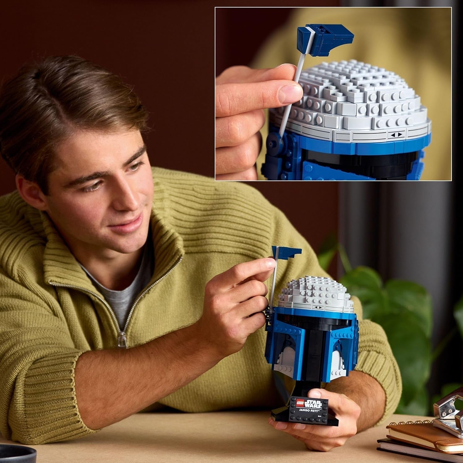 LEGO Star Wars 75408 Jango Fett Helm - Mandalorian bouwset voor volwassenen - Model met standaard, naamplaatje en verstelbare antenne - Cadeau voor Attack of the Clones Fans Bouwsets Besuche in LEGO-Store