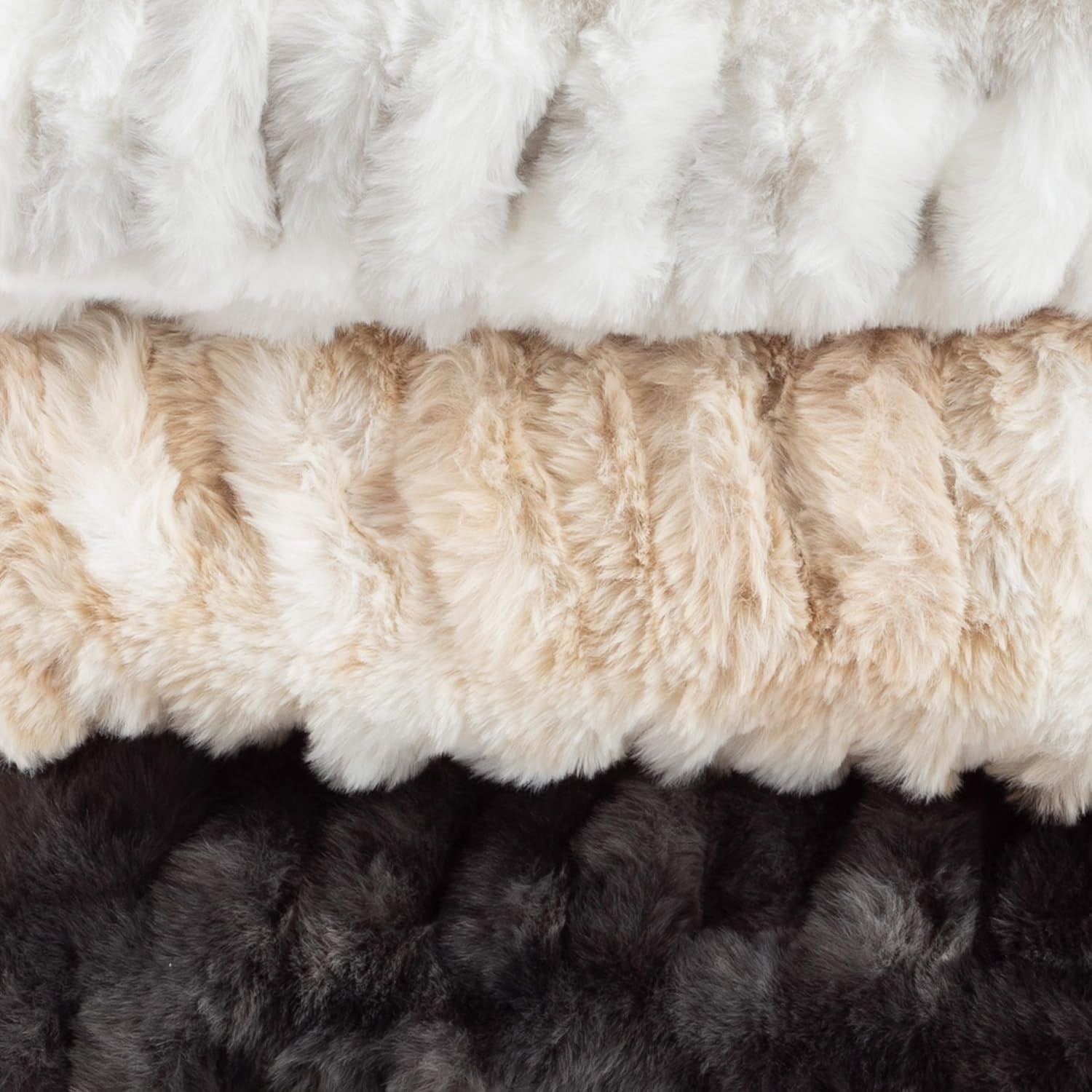 Lavish Home Oversized Gerüschte namaakbontdeken, 152,4 x 203,2 cm, jacquard namaakbont, queensize plaid voor bedden en banken, grijze bedden en dekens Lavish Home