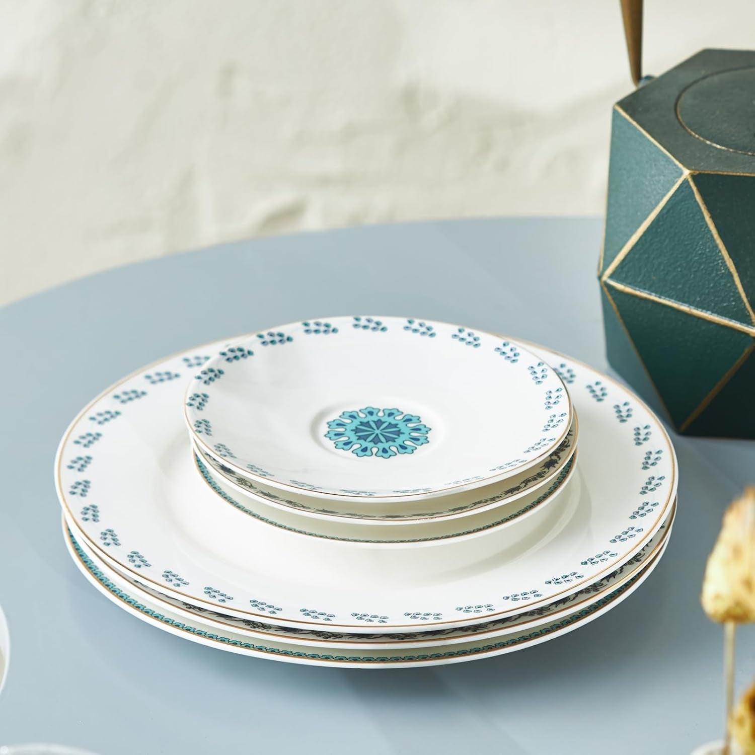 Karaca İznik dessertset voor 6 personen, 18-delig - elegant servies voor heerlijke desserts