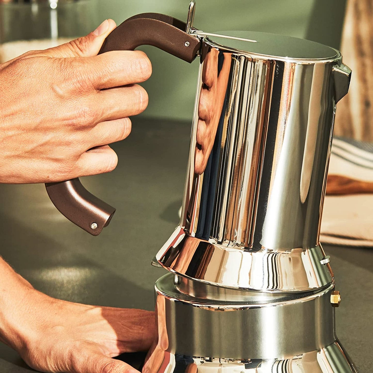 Alessi 9090/6 Espresso met 6 kopjes voor inductie, roestvrij staal, zilver, 15,5 x 13,5 x 27 cm