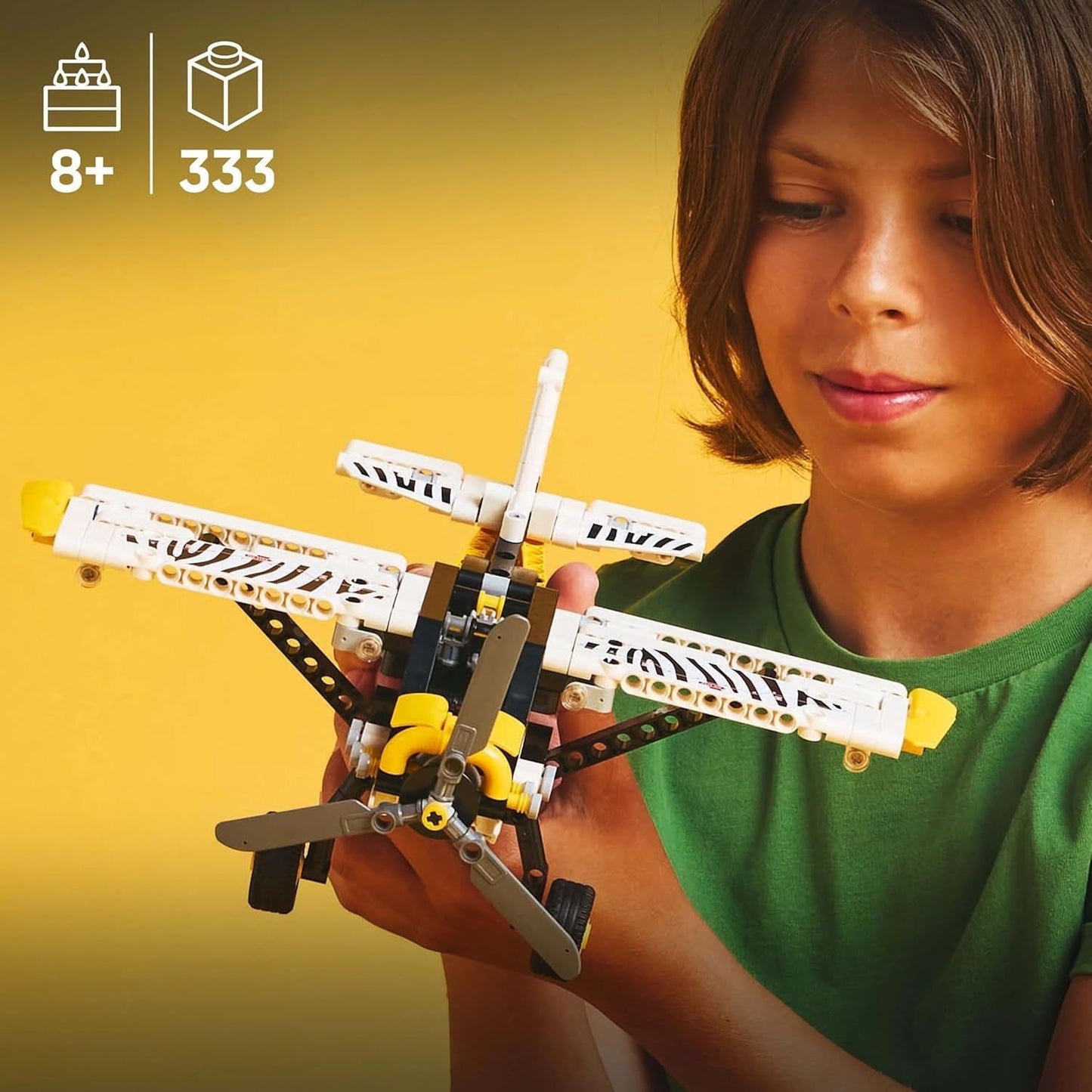 LEGO Technic Propellervliegtuig Bouwspeelgoed voor kinderen Cadeau voor jongens en meisjes vanaf 8 jaar Roterende propellervliegtuigmotor met 4 cilinders Zuigermotor Model 42198 Bouwsets Bekijk de LEGO-Store