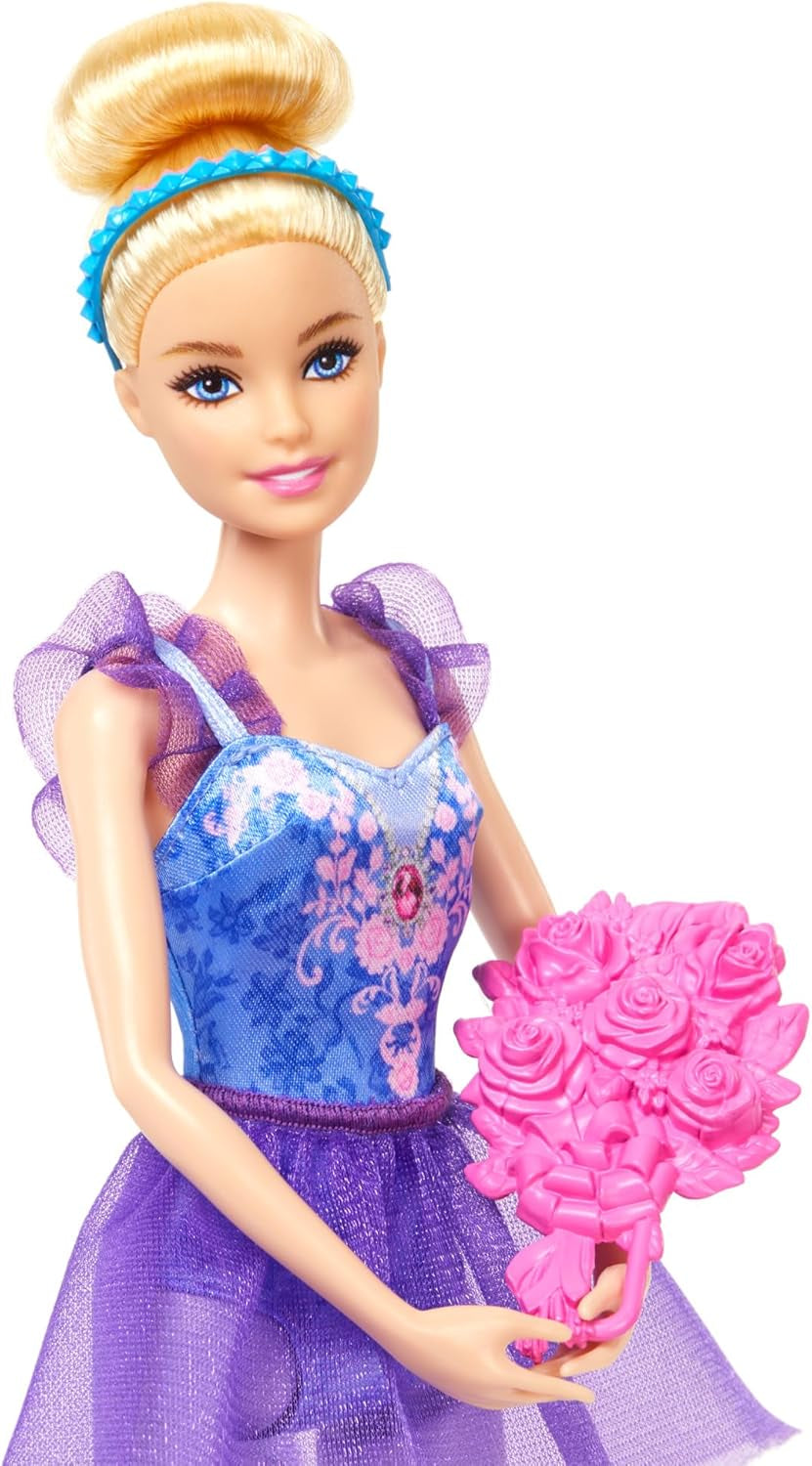 Barbie Ballettstudio Set met 2 puppen en 9 meiden, blond en brunette Ballerina-modepuppen met aussietzem Outfit en zum Tanzmotto passten Teilen, HXC37, [Multicolor]