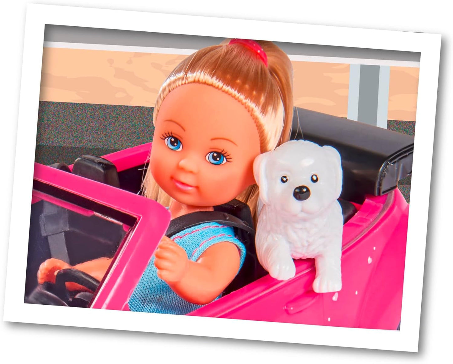 Simba 105731539 - Evi Love Beetle Evi's, Evi met auto, auto: 22 cm, met hond, modepop, 12 cm, voor kinderen vanaf 3 jaar