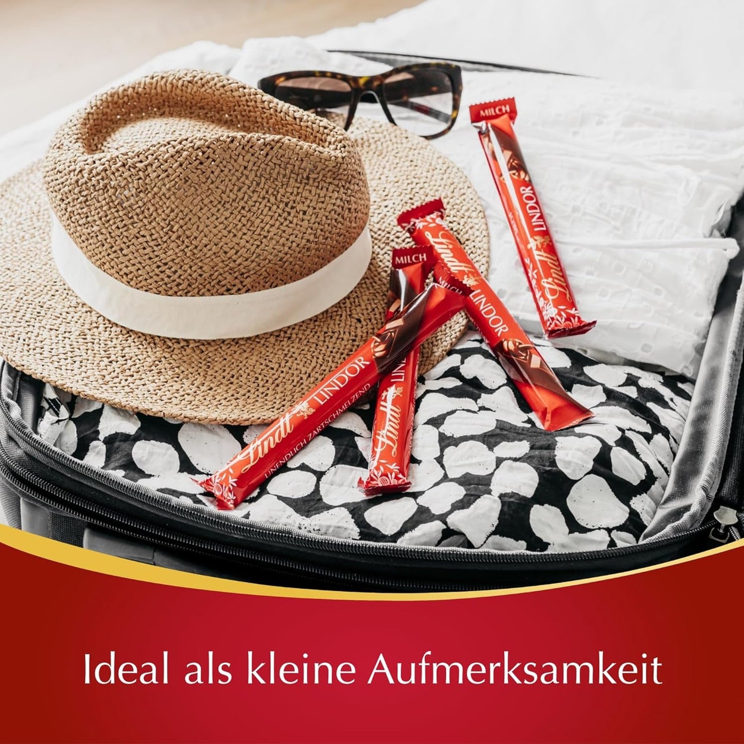 Lindt-chocolade | LINDOR melkchocoladesticks, Promotie-aanbieding | 100g | 4 LINDOR melkchocoladerepen met smelt-in-je-mond-vulling | Chocoladesticks (pak van 3)
