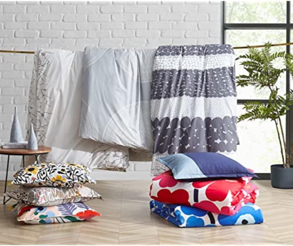 MARIMEKKO Queen beddengoedset, katoenen perkal beddengoed met bijpassende kussenslopen, het hele jaar door woondecoratie (Pieni Letto, veelkleurig, queensize bed) Naty Shop Dekbedden en dekbedden