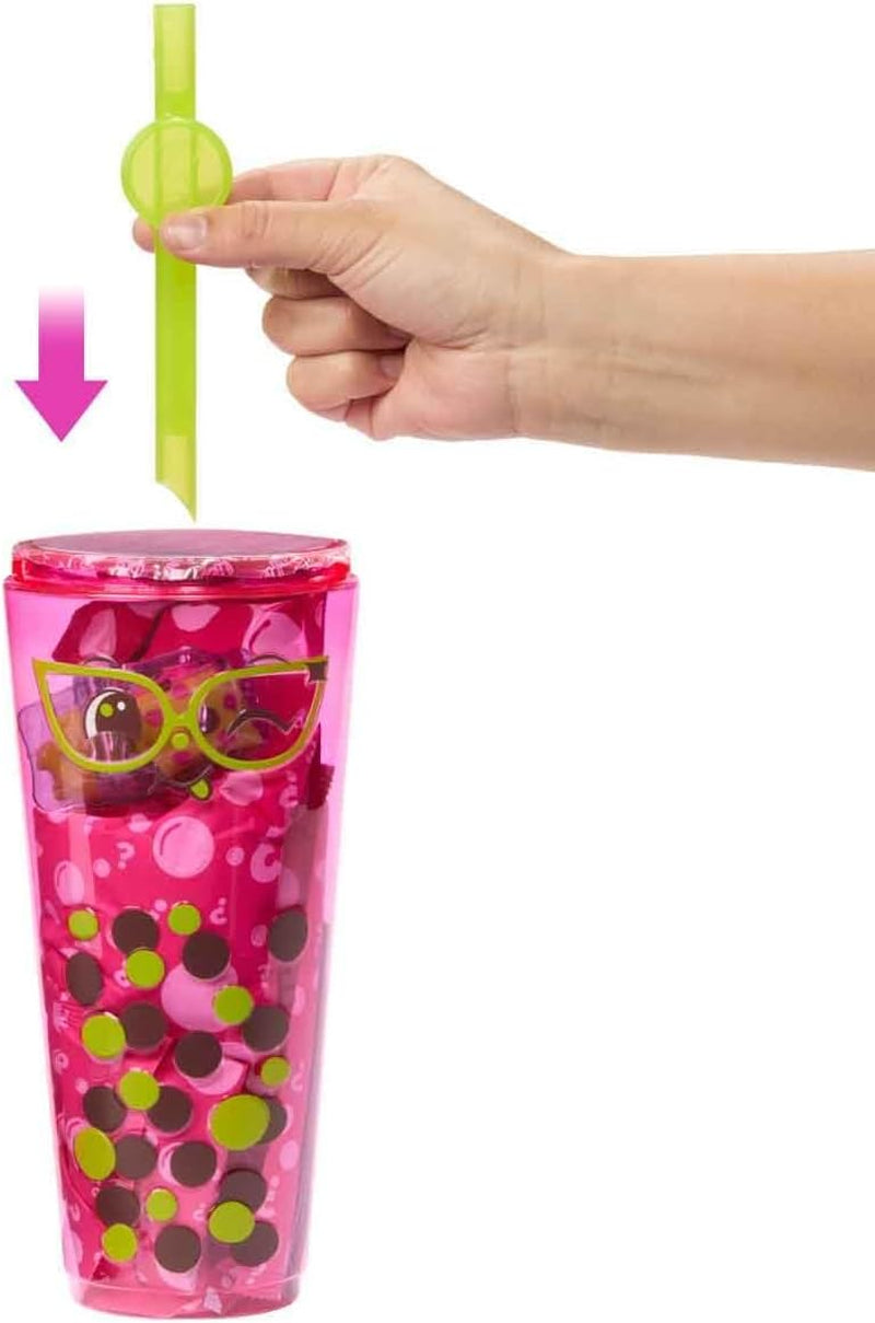 Barbie Pop Reveal Bubble Tea pop en accessoires, geurende Berry Bliss modepop met huisdier, 8 verrassingen, inclusief kleurwisselaar, opbergbeker, HTJ20