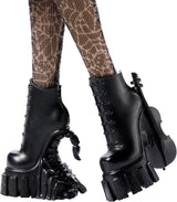 Monster High Wednesday-pop en accessoires Wednesday Addams verzamelfiguur in Nevermore Academy-uniform met ijskoude hand en rugzak-poppenstandaard HXJ04 Naty Shop-poppen