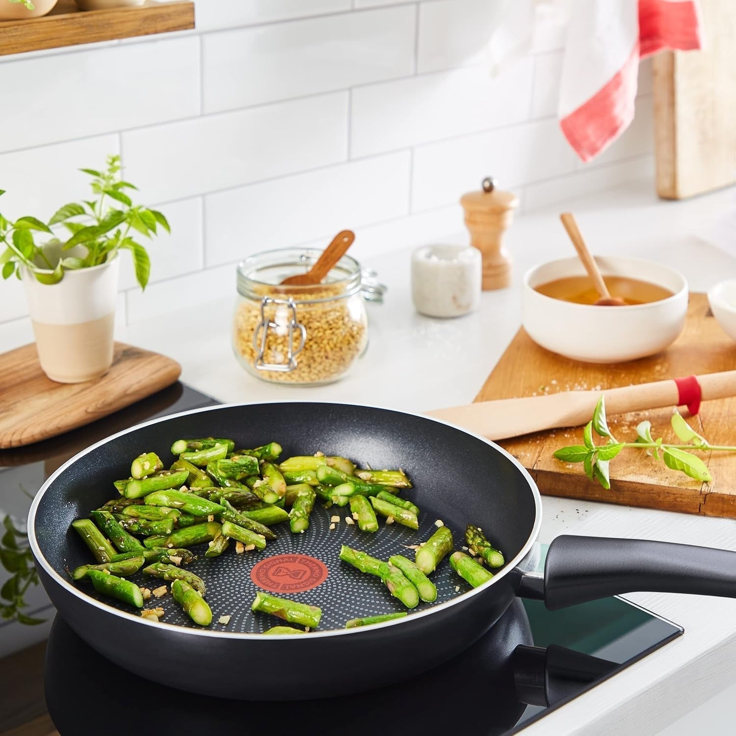 Tefal C27808 Royale kookpan 32 cm, antiaanbaklaag, Thermo-Fusion bodem, alle soorten inductiekookplaten Potten en pannen Naty Shop