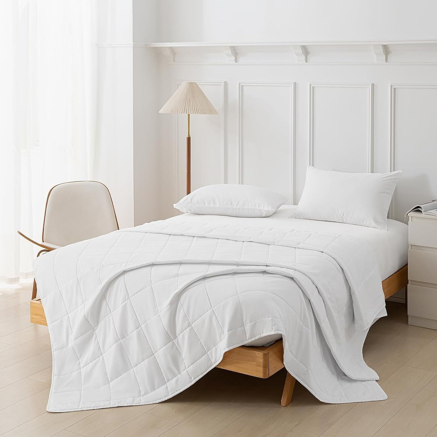 Good Nite Tweepersoonsdekbed, 4,5 Tog, Zomerdekbed, Tweepersoonsdekbed, Wit, Quilt, Polyester, Zacht en lichtgewicht en Machinewasbaar met hoekbanden (tweepersoonsbed 200 x 200 cm) Dekens en dekbedden Naty Shop