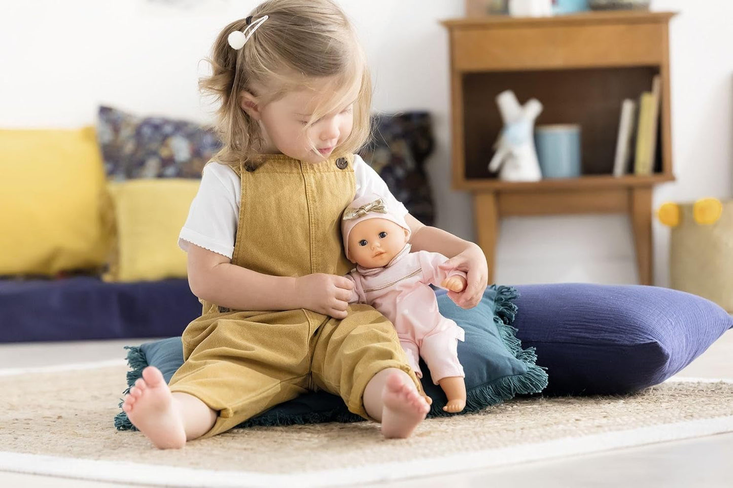 Corolle 9000100270 - Mon Premier Poupon Calin Manon Franse pop met talisman en vanillegeur