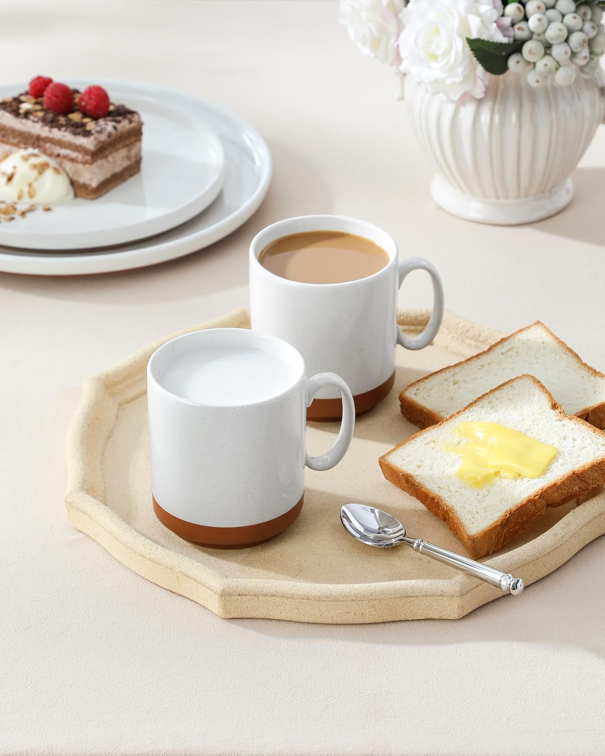 MALACASA koffiemokkenset, steengoed mokkenset van 350 ml voor 4 personen, moderne koffiemokken voor thee, sap, latte, cappuccino, warme chocolademelk. Vaatwasmachine- en magnetronbestendig, TARA serie, kaki wit