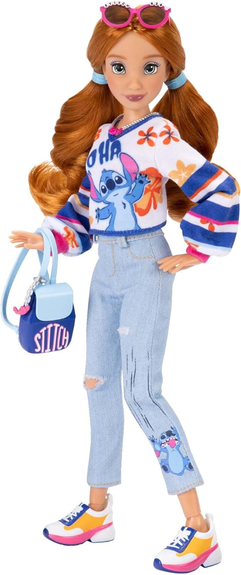 Disney ILY 4EVER Fashion Dolls Stitch met rood haar, 25 cm lang, 13 scharnierpunten, twee complete Mix-And-Match-outfits en een sprankelende Mickey-ring voor jou! Naty Shop Dolls Standaardtitel