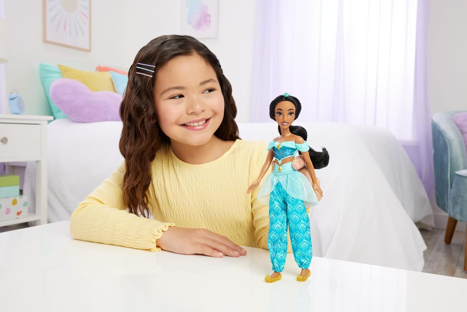 Mattel Disney Princess Toy Jasmine gelede modepop met sprankelende kleding en accessoires Disney film geïnspireerd cadeau voor kinderen HLW12