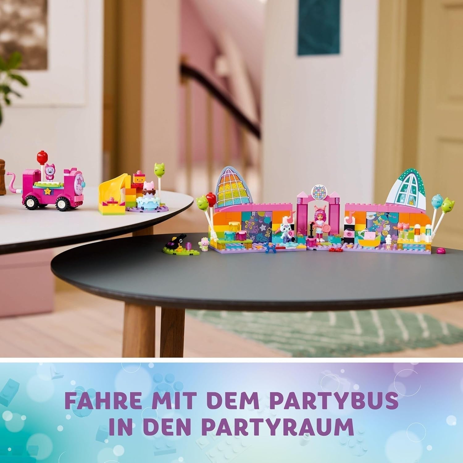 LEGO 4+ Gabby's poppenhuis Gabby's feestzaal, discospeelset met glijbaan en dierfiguren voor creatief rollenspel, cadeau voor meisjes en jongens vanaf 4 jaar 10797 Bouwsets Besuche den LEGO-Store