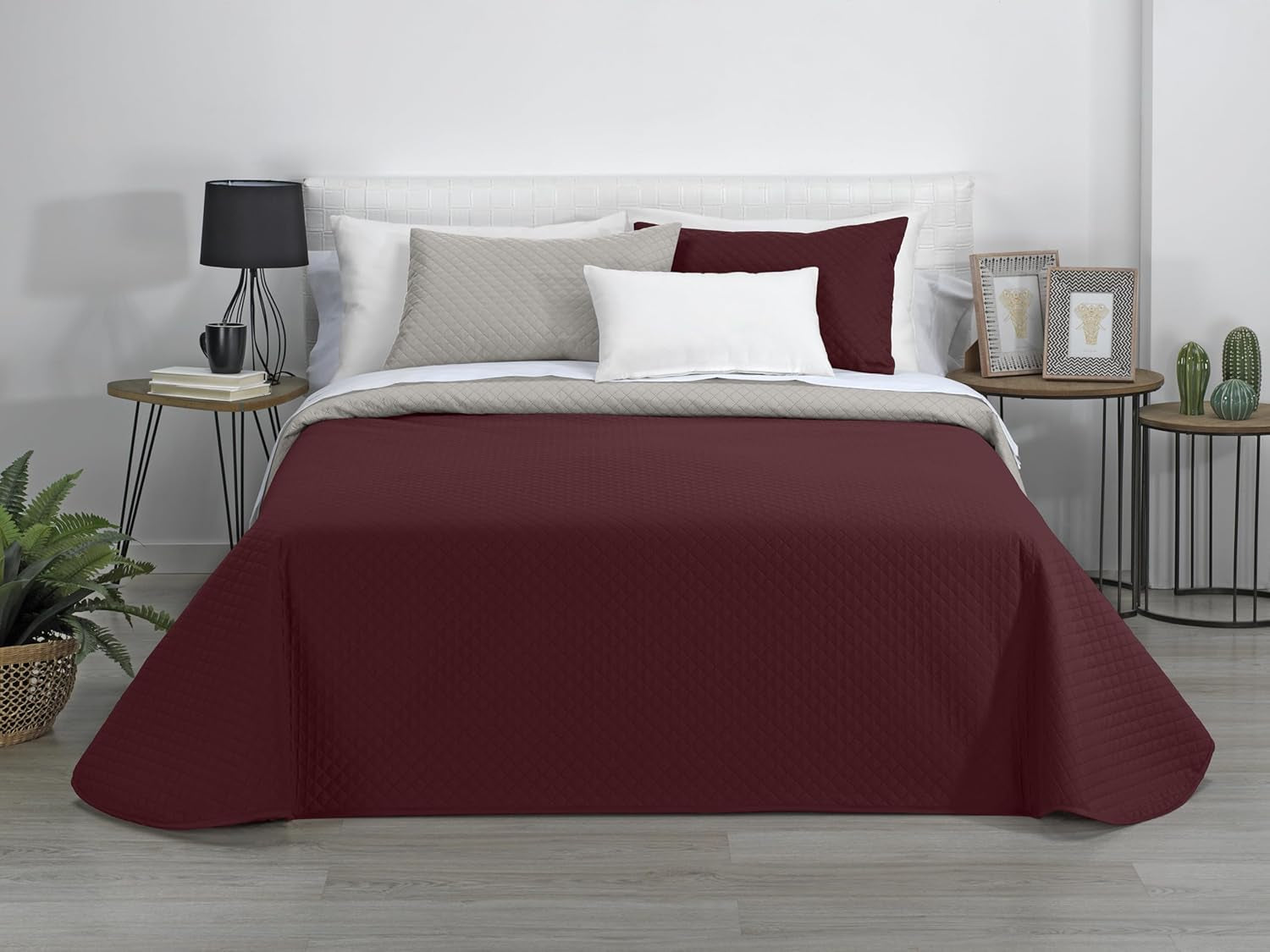 Estoralis | AVA | Omkeerbare boetiekquilt | Voor alle seizoenen | Kleur - Rood/Beige | Voor bedmaat 80/90 cm. bed. (180 X 270 Cm. Ancho X Alto) | Gewatteerde quilt Quilts en quilts Naty Shop