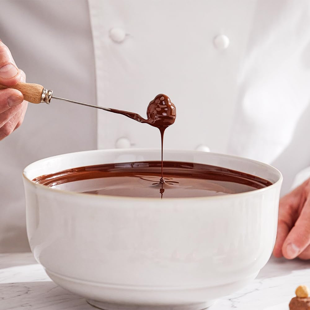 Chocolade met melkchocolade en hazelnootvulling, doos van 200 g