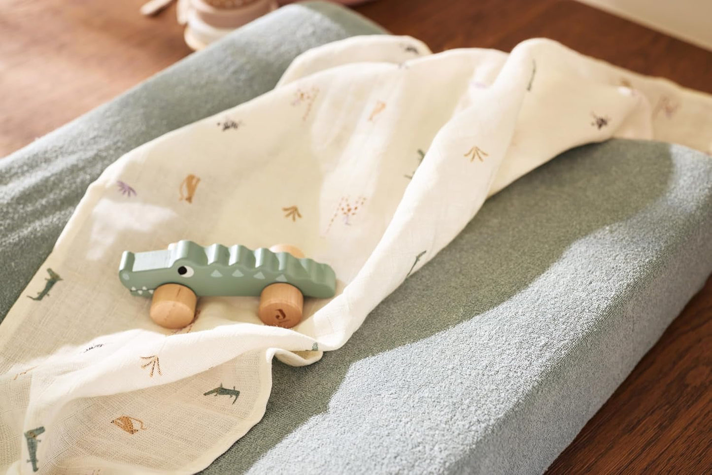 Jollein 112-001-67090 Houten speelgoed op wielen, groen Babyspeelgoed Naty Shop