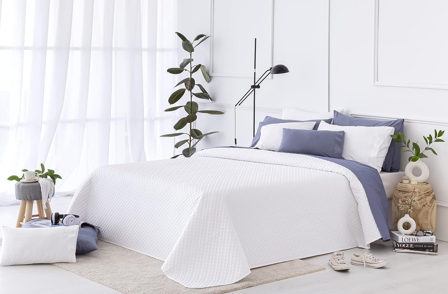 Todocama Fine Boutique sprei met piquépatroon, voor lente, zomer, herfst en winter, 100% superzachte microvezel, multifunctionele deken, 140/150/160-250 X 260 cm, lichtgrijs Bedden en dekens Beuche den Todocama-Store Wit 250 X 260 Cm