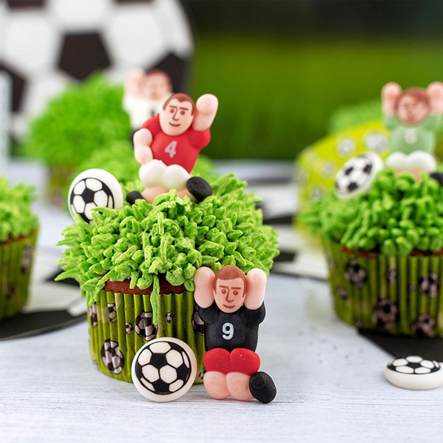 Günthart Backdecor 12 Suikervoetballers en voetballen, 21 gram Naty Shop