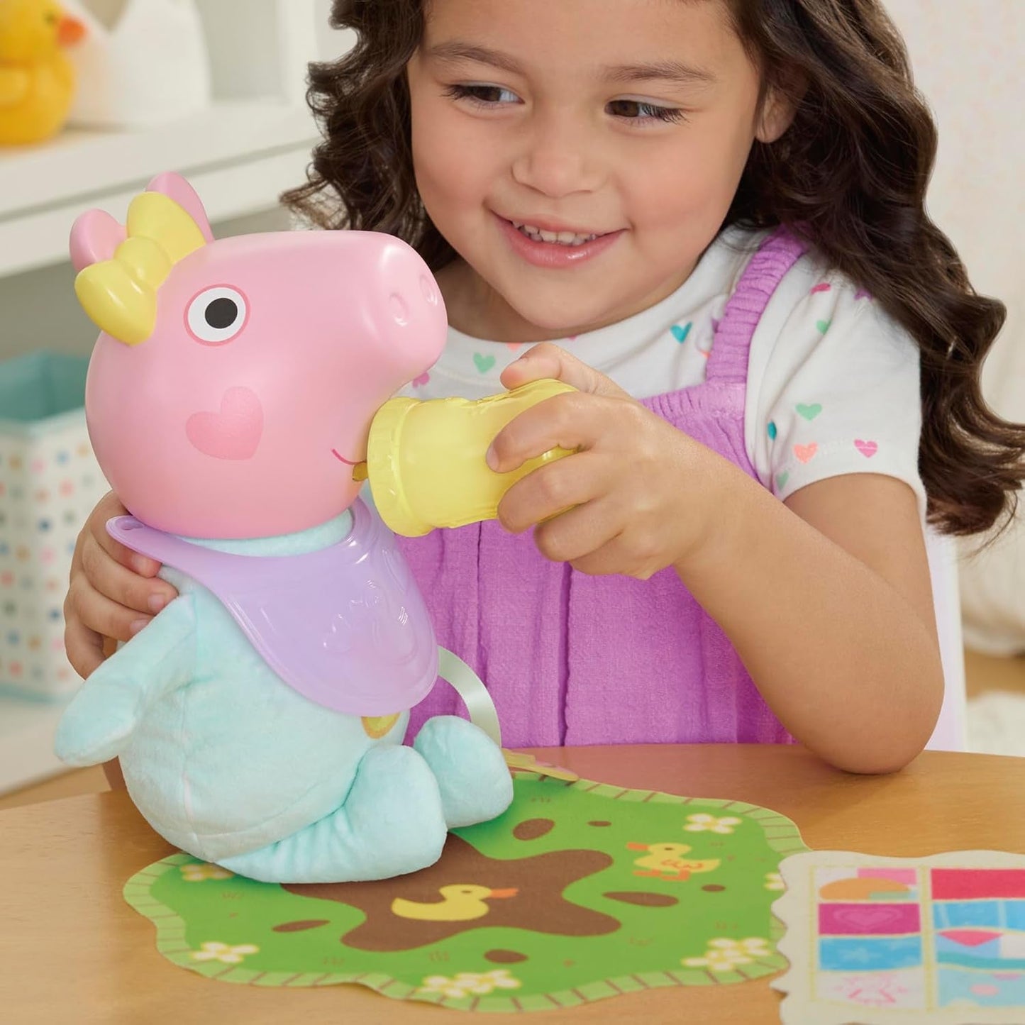Peppa Pig 28 cm Evie interactieve pop met 20 geluiden en vele functies, speelgoedset voor kinderen vanaf 3 jaar