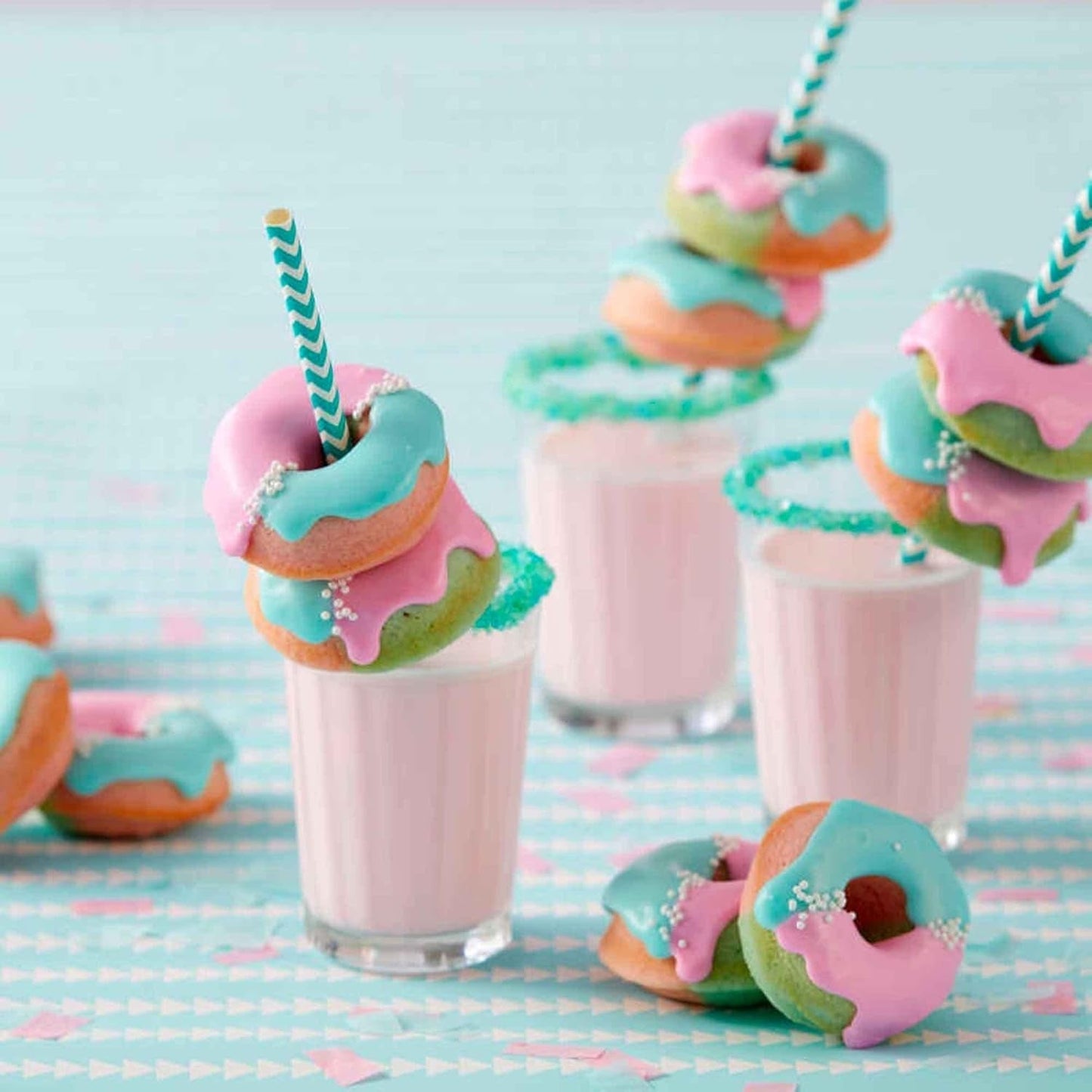 Wilton Donut-Backform Mit 12 Mulden Donutform, Hogere Donut Backform Mit Antihaftbeschichtung voor 12 Mini-Donuts, Spülmaschinenfest Vormen en bakplaten Naty Shop