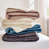 Toison D'Or Denali quilt, 180 Cm X 240 Cm, pauw, blauw Dekbedden en quilts Naty Shop