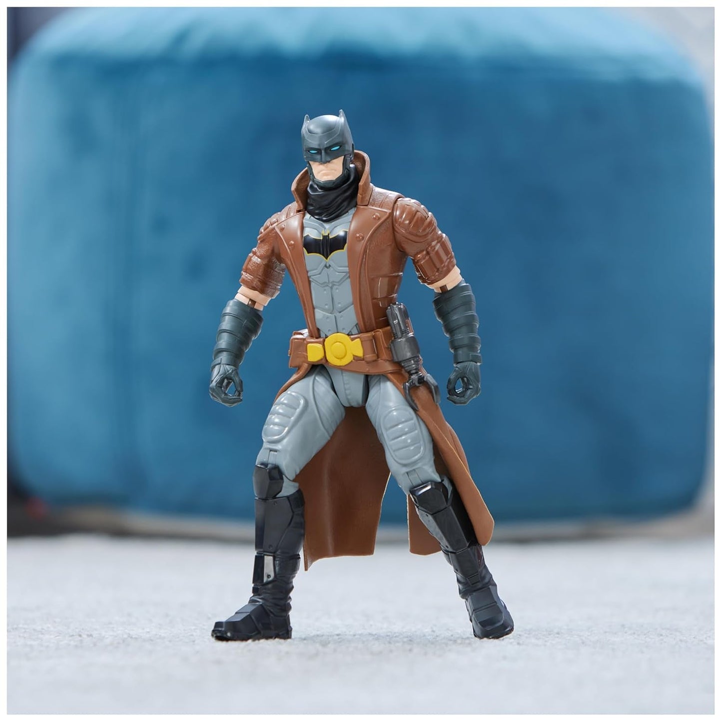 DC Comics Batman-actiefiguur, 30 cm hoog, volledig beweegbaar voor spannende avonturen en stuntspeelgoed boordevol actie voor kinderen vanaf 3 jaar Actiefiguren Naty Shop