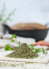 Fuchs Gewürze - Marjolein gerebelt - zum Würzen von Kartoffelgerichten, Fleischgerichten oder Eintöpfen - natuurlijke ingrediënten - 10 g in wiederverwendbarer, recyclebarer Dosis