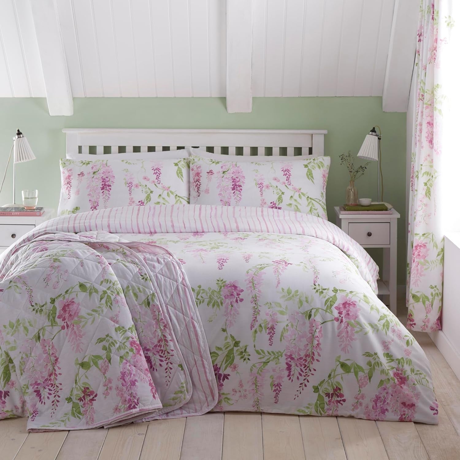 Dreams & Drapes Design - Wisteria - Gewatteerde bedovertrek - 200 Cm X 230 Cm in roze Bedden en Hoezen DREAMS AND DRAPES
