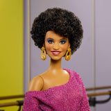 Barbie Signature Debbie Allen Tribute Collection-pop in off-shoulder top, gouden riem en paarse broek en legging met franjes, JBJ24